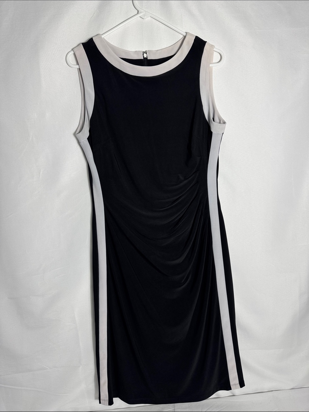 Chaps Colorblock Ruched Sheath Dress Black and Cream Sleeveless Stretch Large